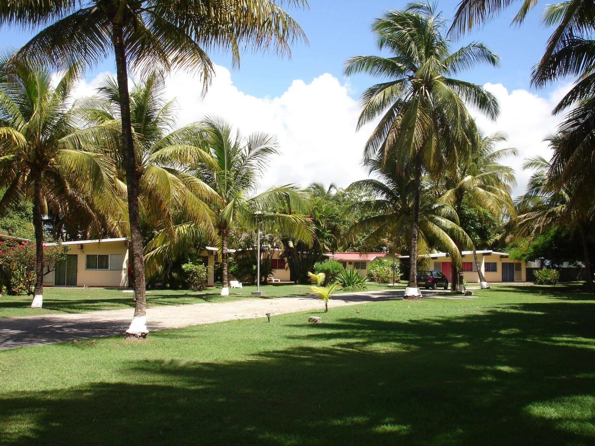 Alizes Bungalows Sainte-Anne  Esterno foto